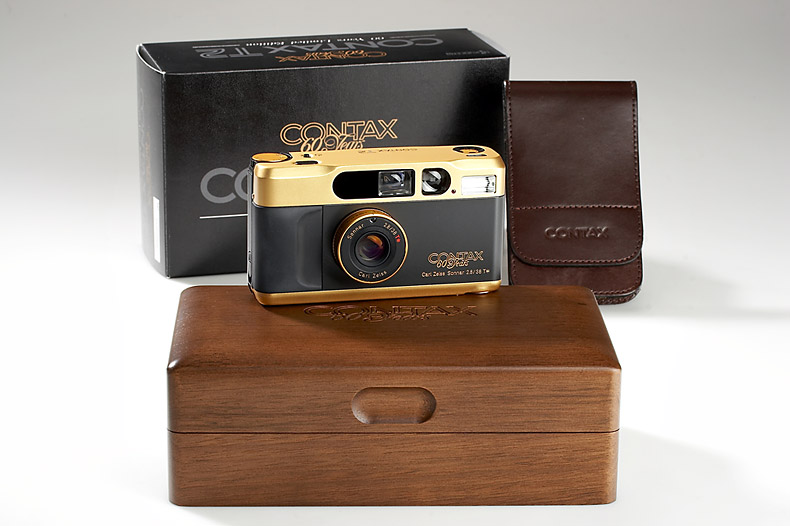 Contax T2 Gold '60 Years' | AI_11_15895